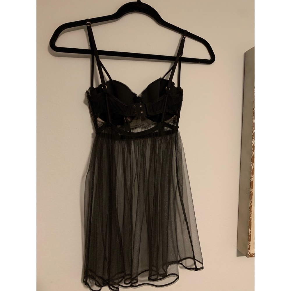 Victoria's Secret Black Sheer Lace Babydoll - Picture 5 of 15